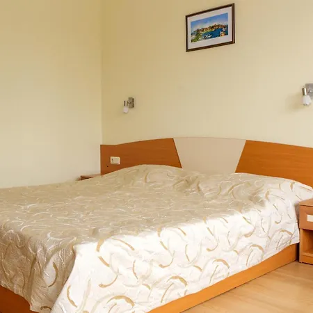 Ξενοδοχείο Malibu